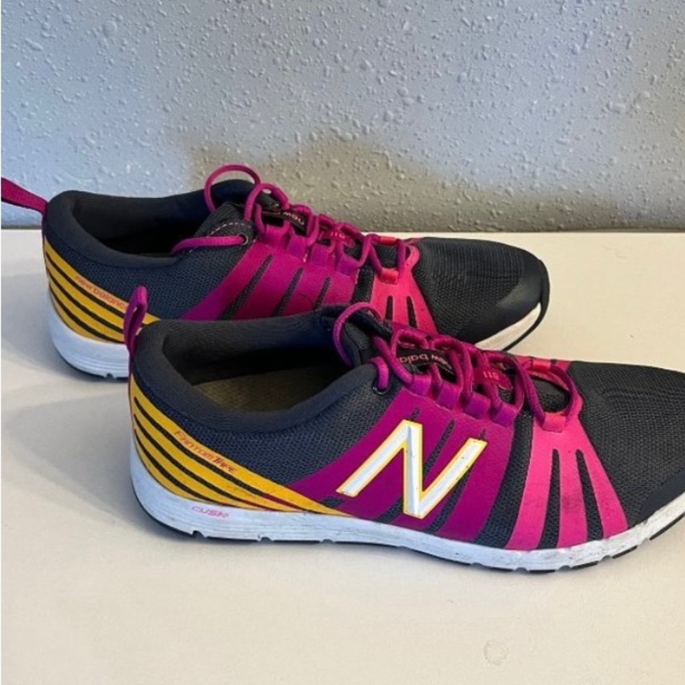 New Balance 811 Fantom Tape Tennis shoes W: 9